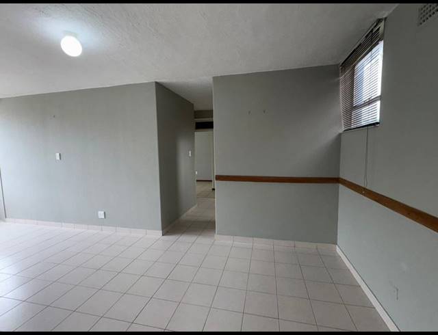 2 BEDROOM PROPERTY TO RENT IN ASHLEY